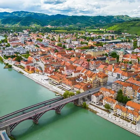 Apartma Apartment Race