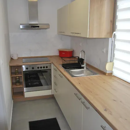 Apartma Race