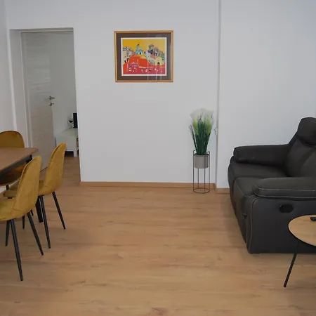 Apartma Race